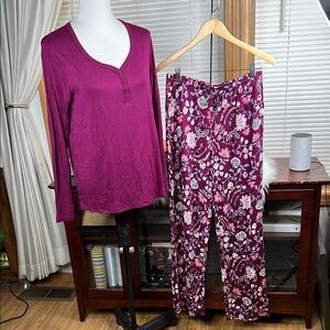 Liz Claiborne Cool and Calm Pajamas Size Medium NWOT